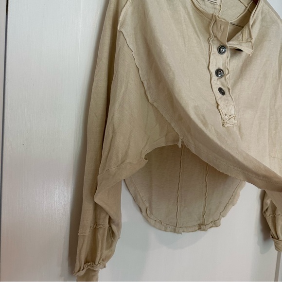 Free People Oversized Cropped Top - Picture 4 of 4